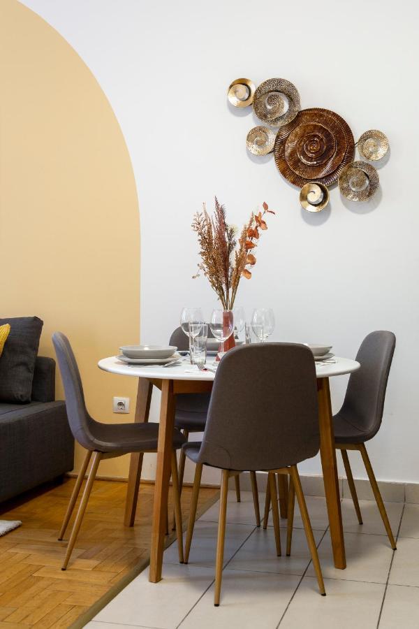 Cozy Home By Bella In The Heart Of Budapest Bagian luar foto